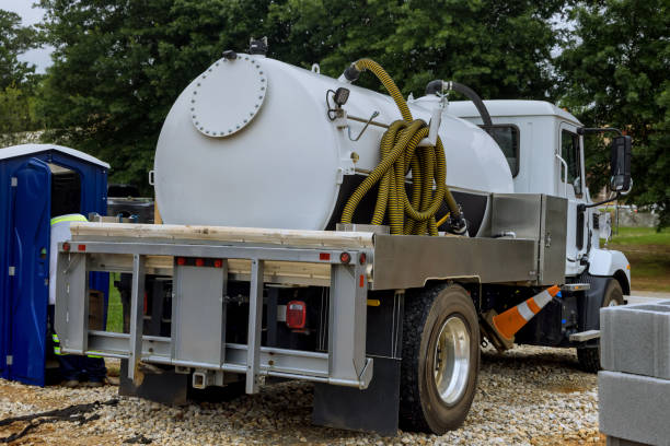 Portable Toilet Options We Offer in Lordstown, OH